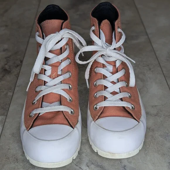 Converse Chuck Taylor All Star High Lugged Sneakers (women's 7.5) - Picture 4 of 9